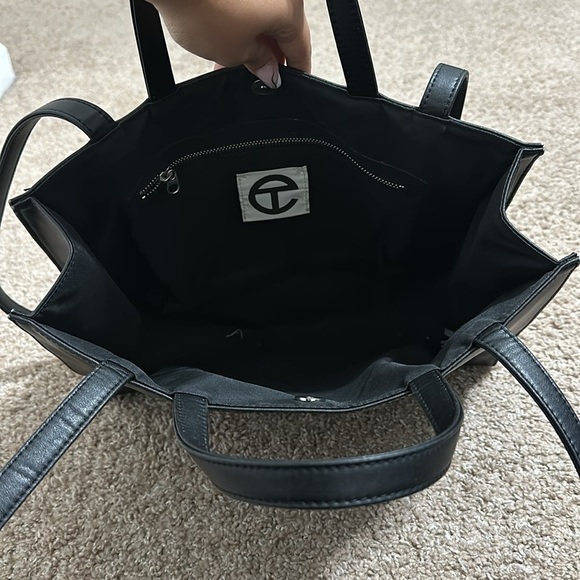 Telfar - Picture 5 of 7